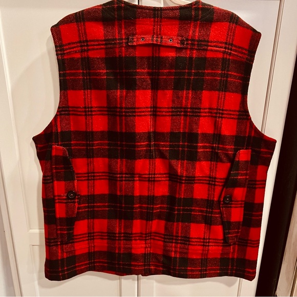 LL Bean Red/Black Wool Blend Plaid Outdoor Vest XL - Picture 2 of 10